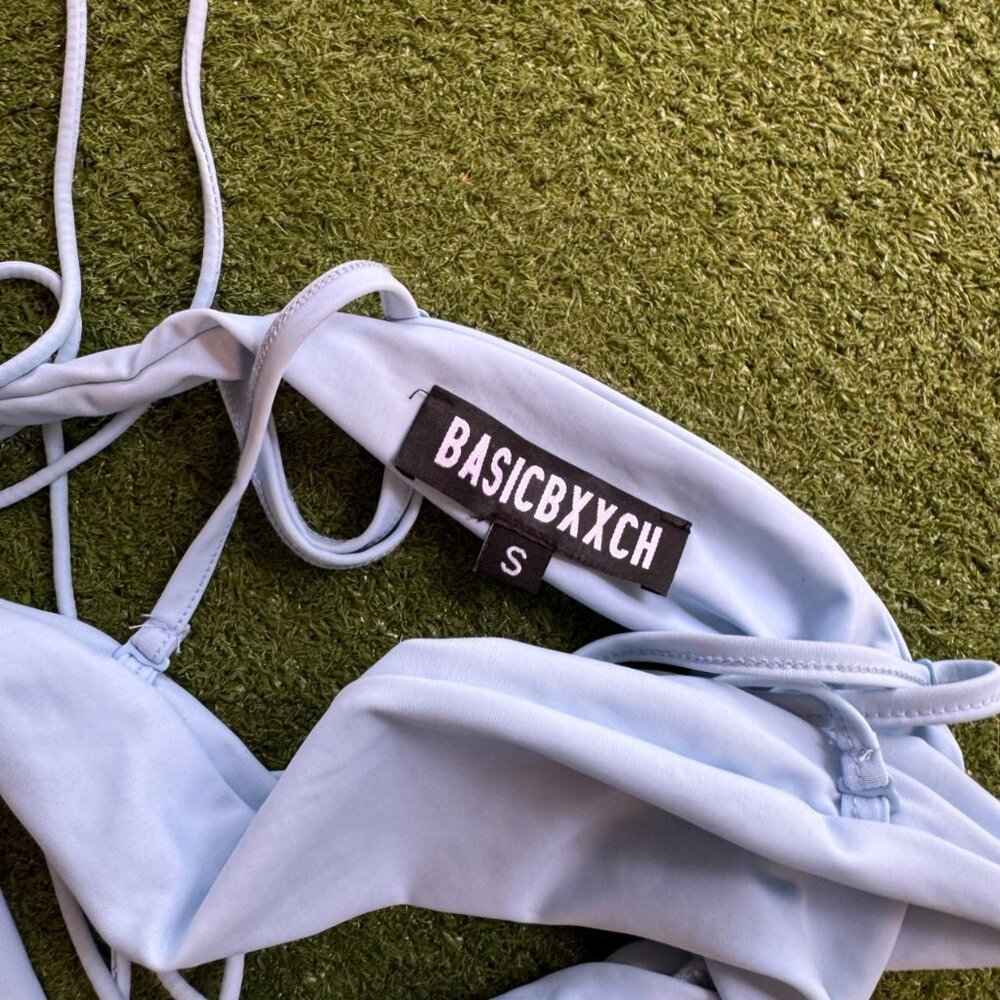 Summer One-Piece Swimwear Collection - Picture 6 of 6
